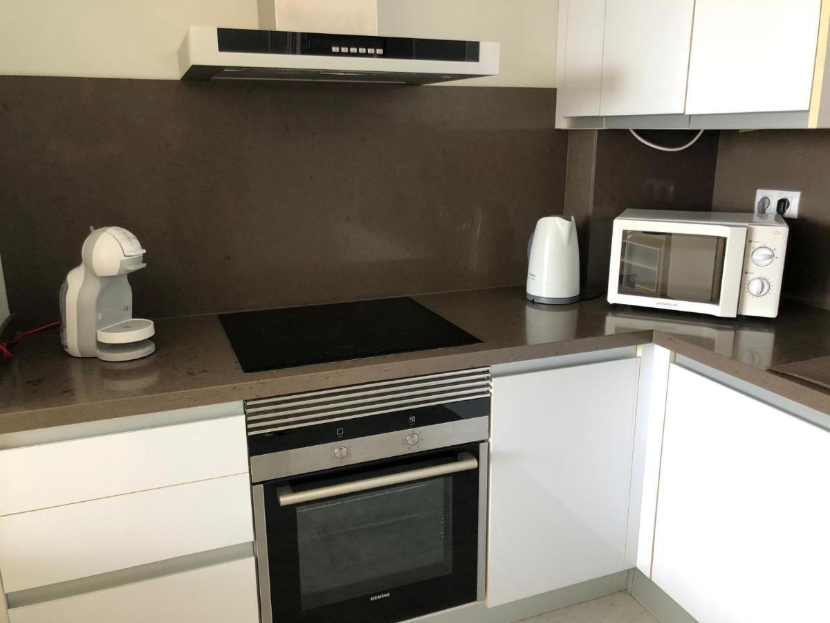 Apartamentos Benivistas Benidorm Bagian luar foto